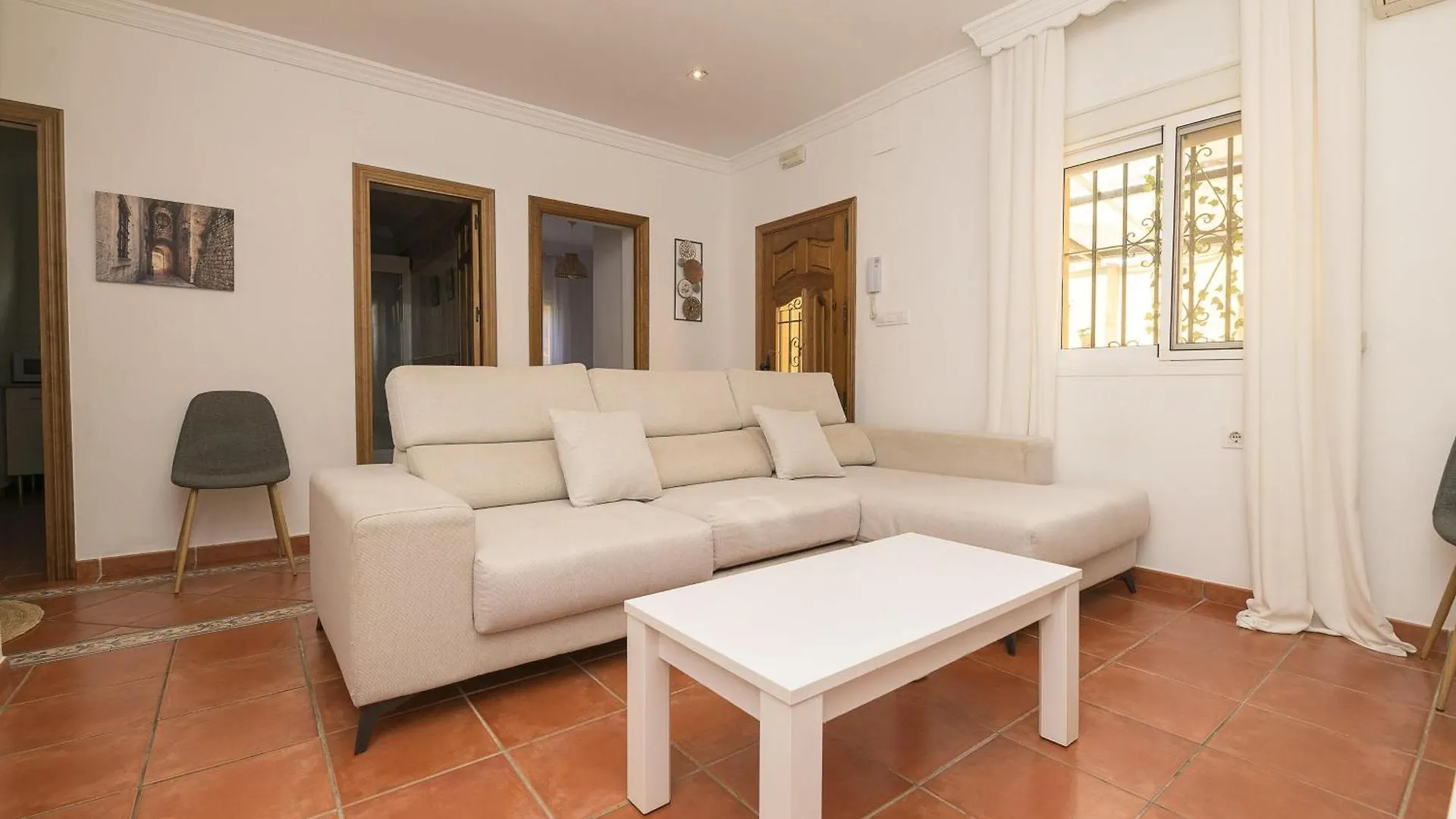 El Cortijo Apartment La Linea de la Concepcion