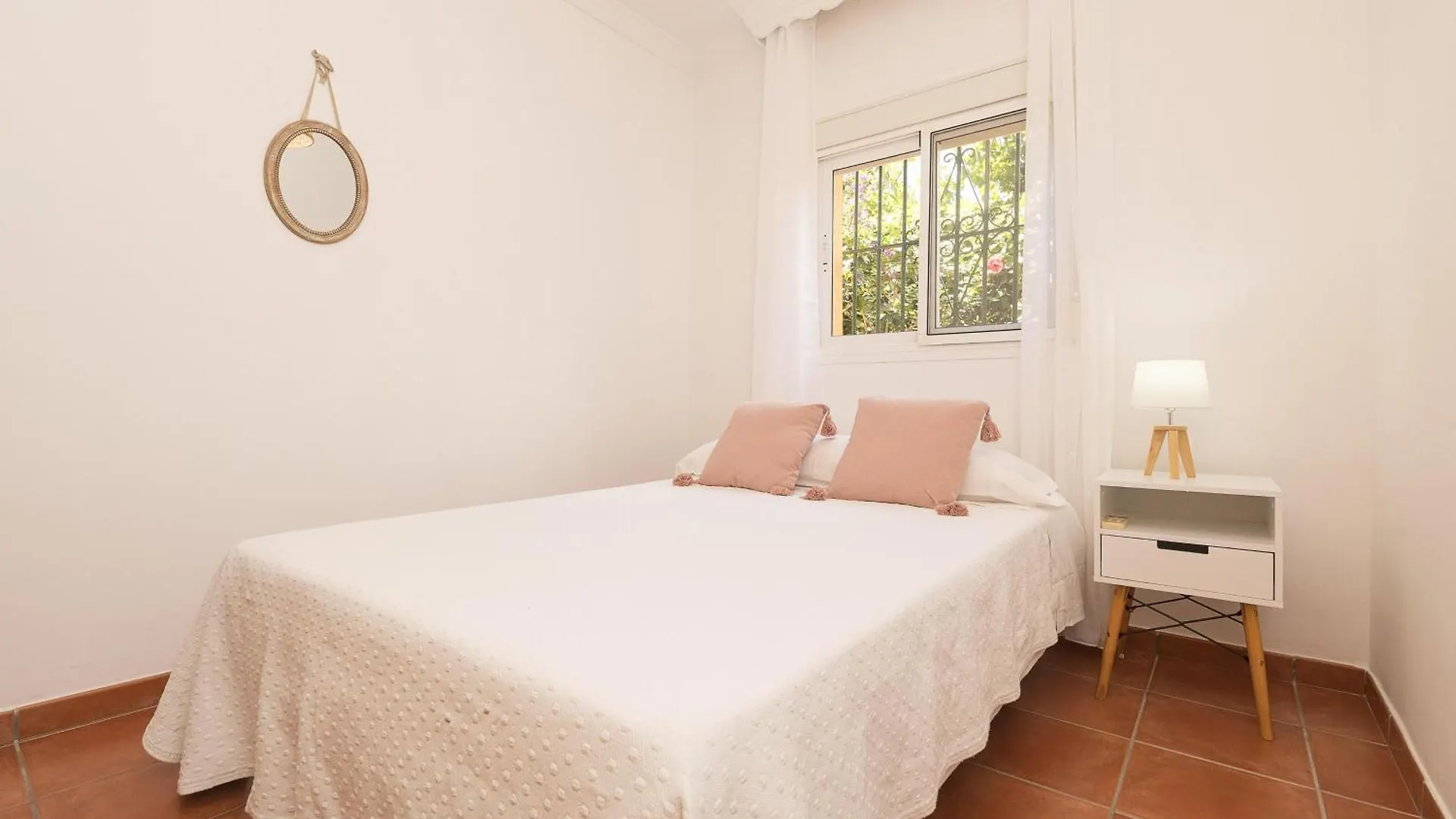 El Cortijo Apartment La Linea de la Concepcion